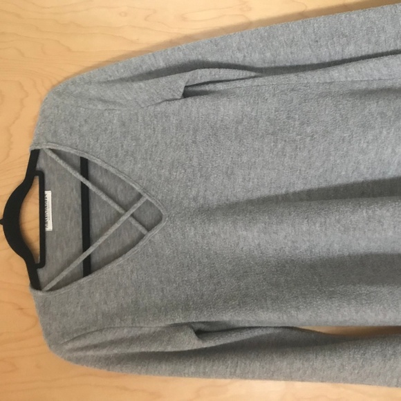 American Able Gray Criss-Cross Sweater - Picture 2 of 4